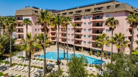 Aqua Hotel The Breeze & Spa (Adults only 18+)