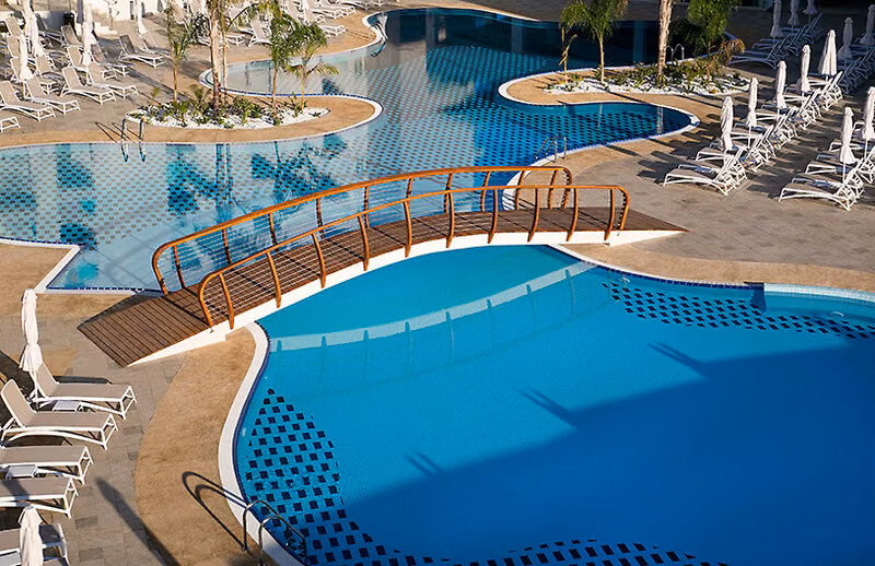 Vangelis Hotel & Suites