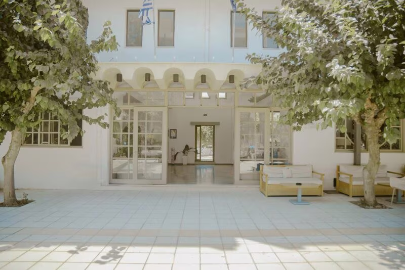 Apollon Hotel (Adults only 16+)