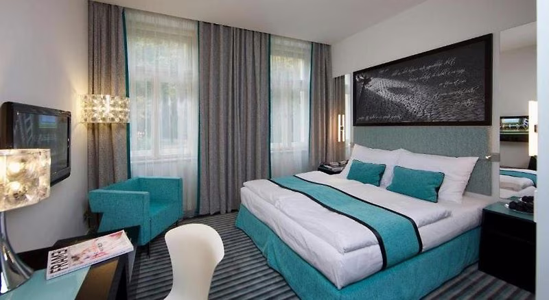 Red & Blue Design Hotel Prague