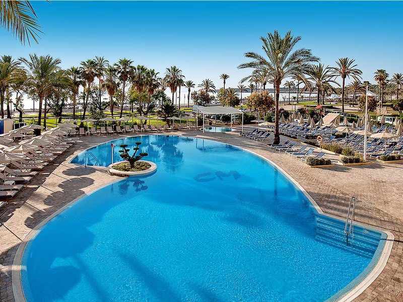 Hotel CM Castell de Mar