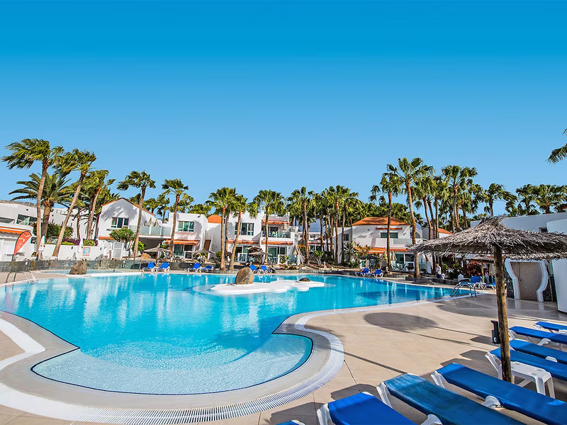 Hotel Bahia Calma Beach