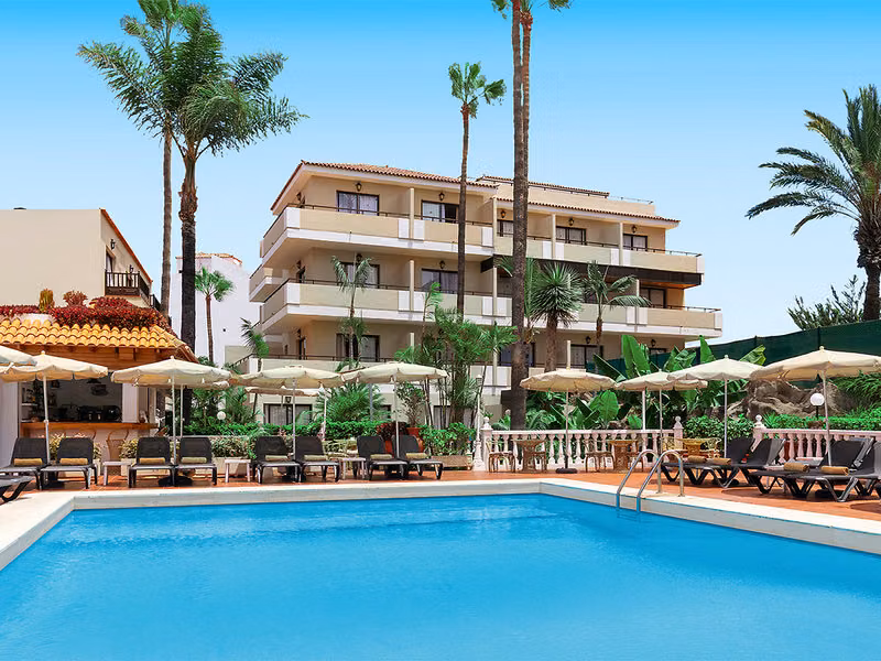 Hotel Don Manolito