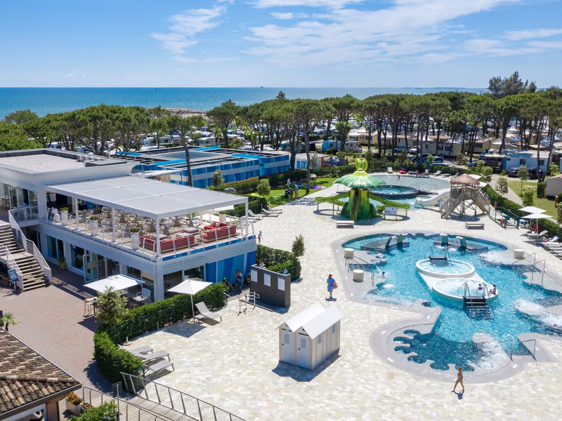 Camping Village Cavallino / 4 pax
