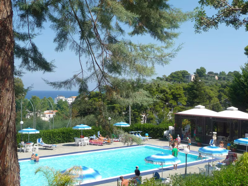 Happy Easy / 5 pax