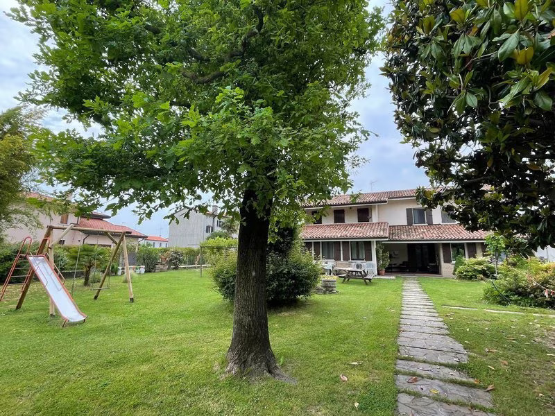 'Casa della Nonna Rooms / 6 pax