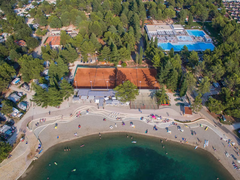 Camping Valkanela
