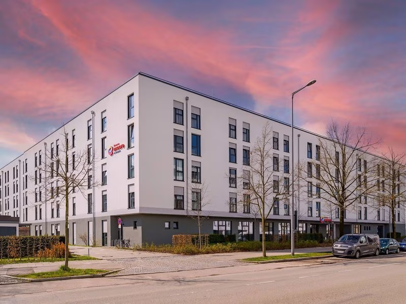 Ramada Encore Messe