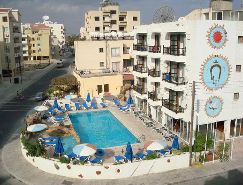 Best Western Plus Larco