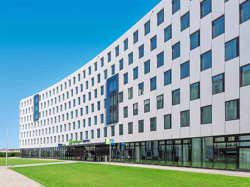 Holiday Inn Express Hbf