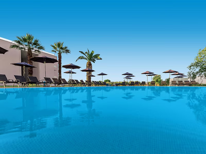 Mythic Summer Hotel