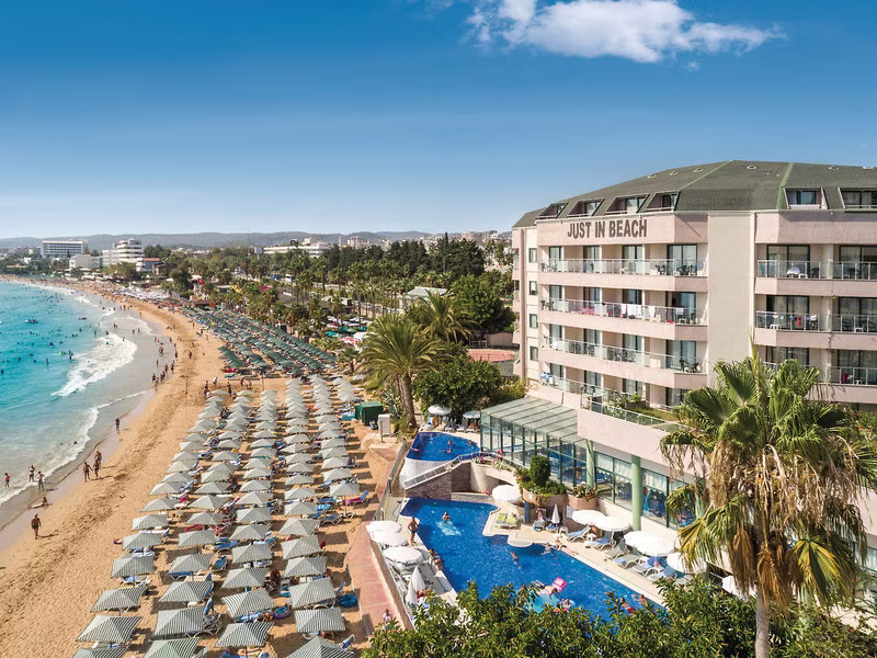 Aska Hotels Just In Beach