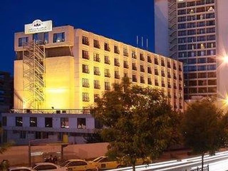 Grand Palace Hotel