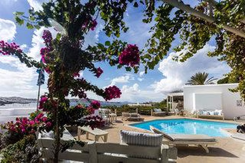 Rhenia Mykonos Hotel