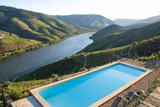 Prächtige Solares & Portugals ursprüngliches Hinterland