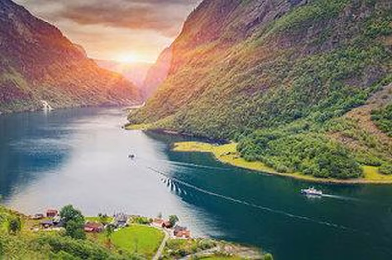 Mit Postschiff und Bahn durch Norwegen