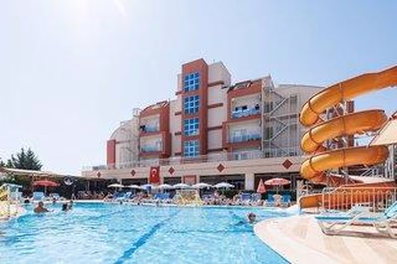 Side West Park Hotel