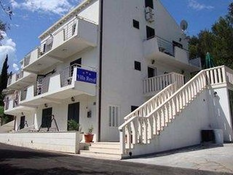 Villa Royal