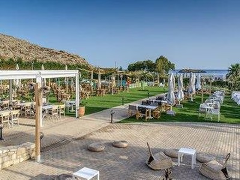 Anemos Suites