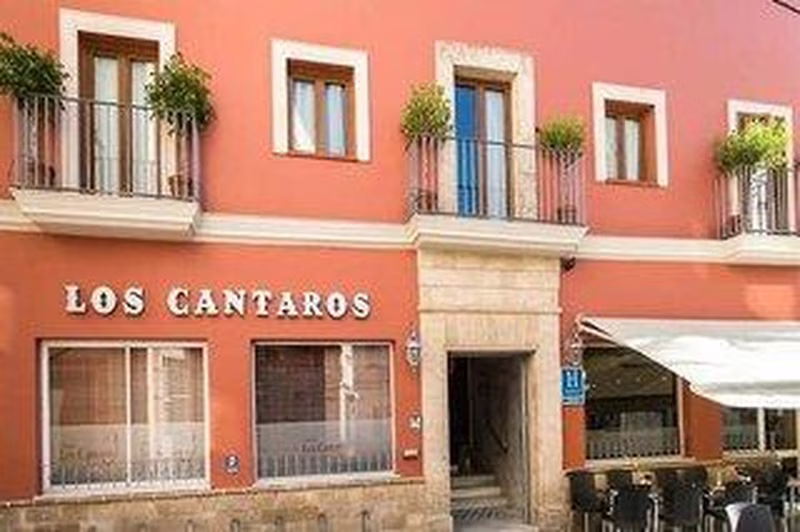 Hotel Los Cántaros