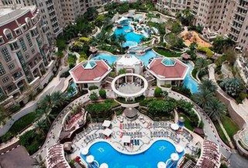 Swissotel Al Murooj Dubai
