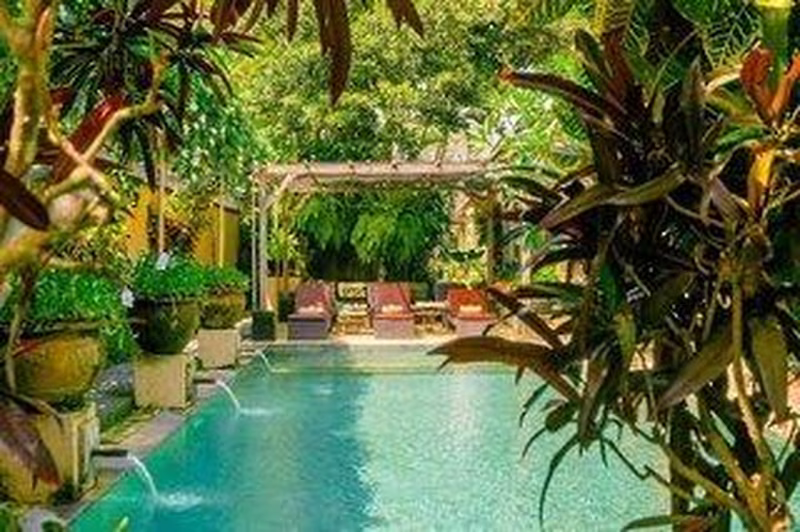 Barong Resort
