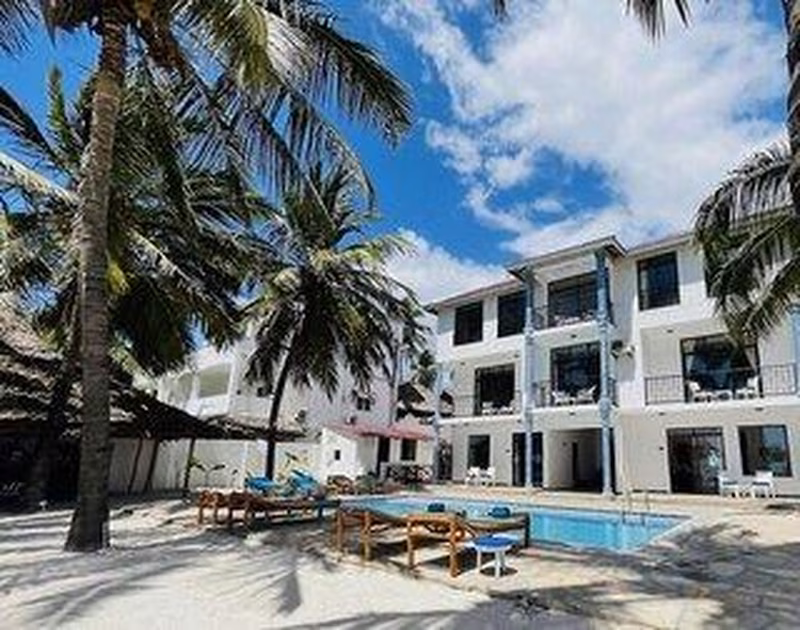 Bianco Azzurro Hotel