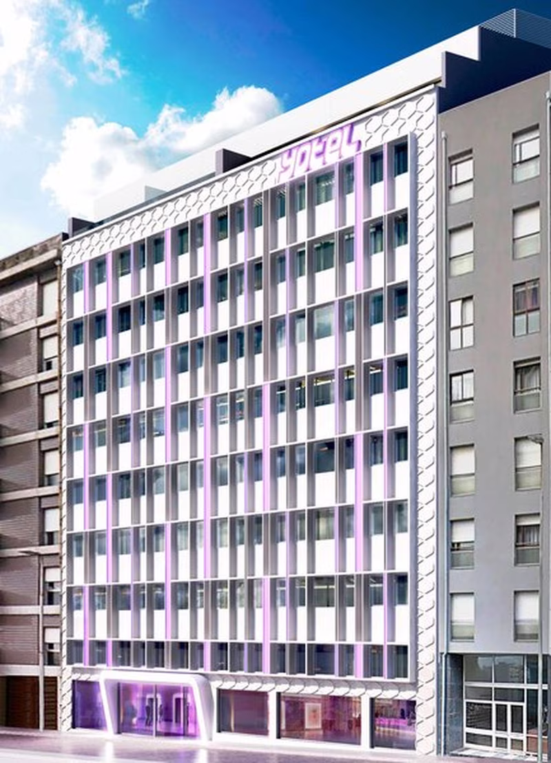 YOTEL Porto
