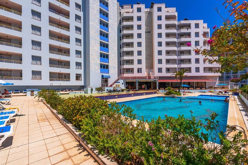 Xons Platja Apartments