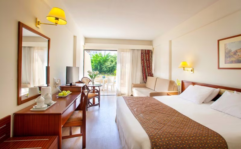 2A6A48469C82A708A733A61FD4179A3C
