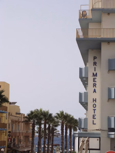 Primera Hotel