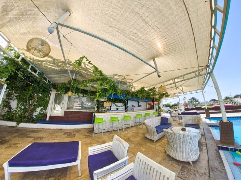 E39CDCC59DDE832C0EAB20A858621859