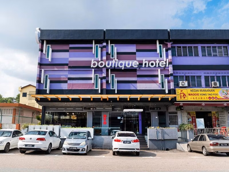 Rooms Boutique Hotel