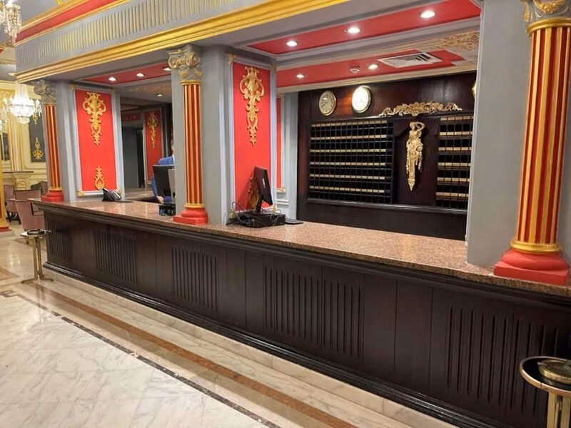 Cosmopolitan Plaza INN Hotel