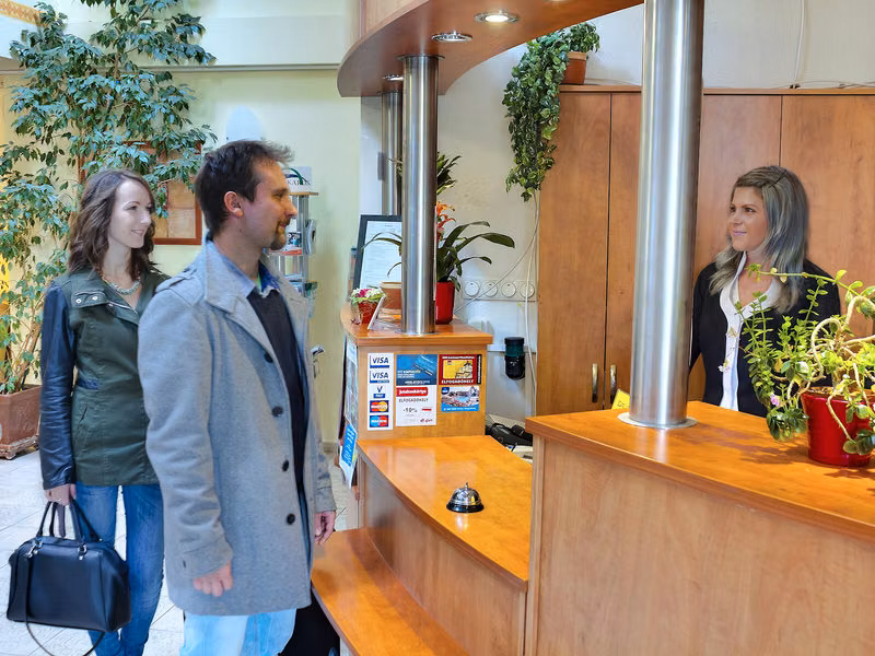 E8B961F8F60CED5AD52003F8A0634482