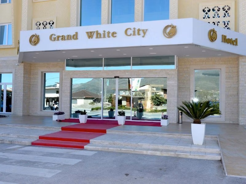 Grand White City Hotel