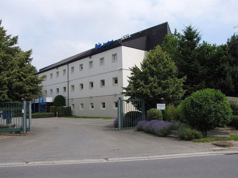 B&B HOTEL Liège Rocourt