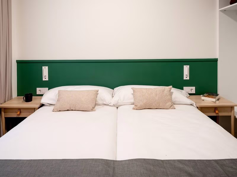 94E5EE024A45468FBD0306BED469A19B