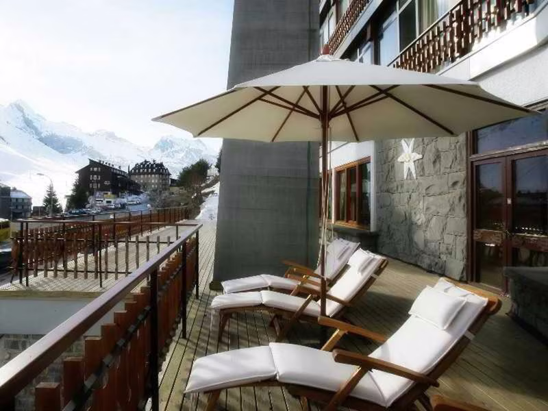 8B7705900789AB89F6F762ACC56364CC