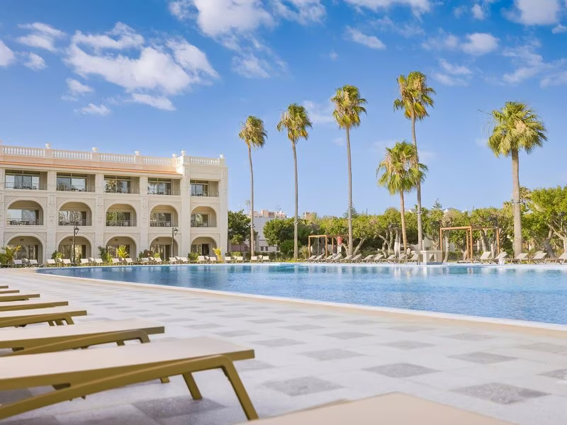 Helnan Antoniades Palace Hotel