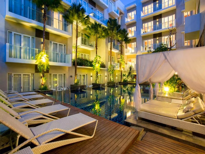 Grand Ixora Kuta Resort