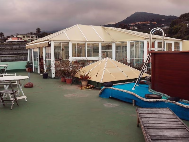 093609AEEB9E2182828C128A1ADF714D