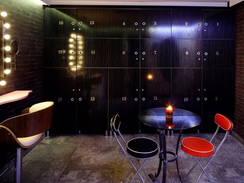 37BD03B2CA19D38ABCD7D7DB40873FAF
