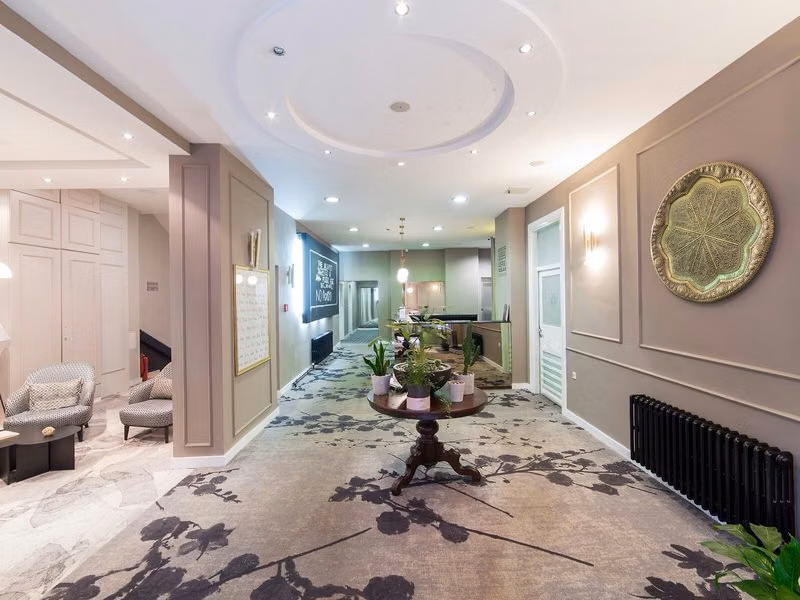 Hotel SAHAT