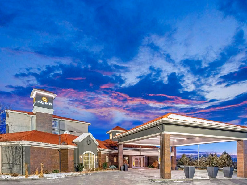 FCAB18025F6485C3DA038F414F290D12