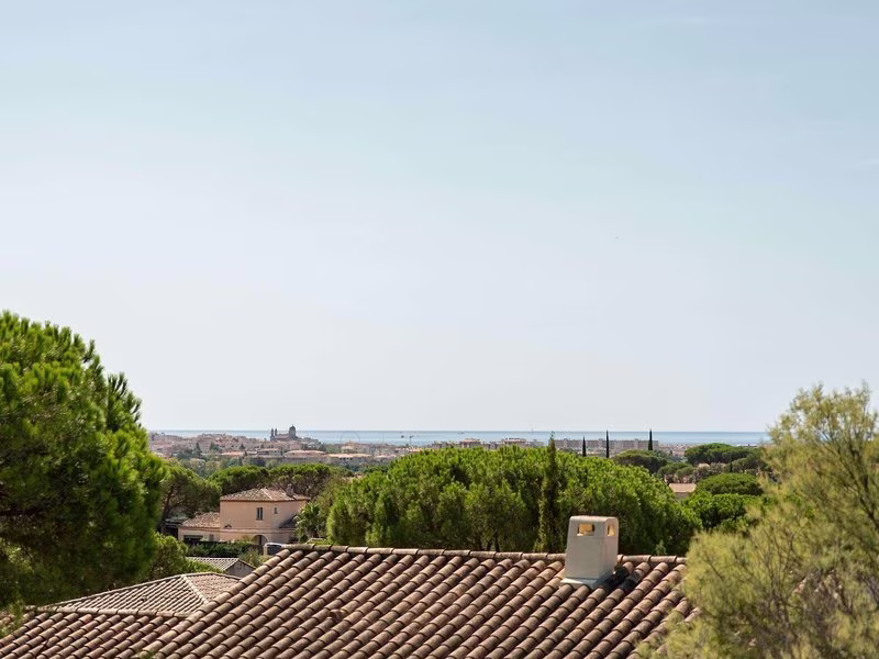 Zenitude Hotel Residence La Tour de Mare