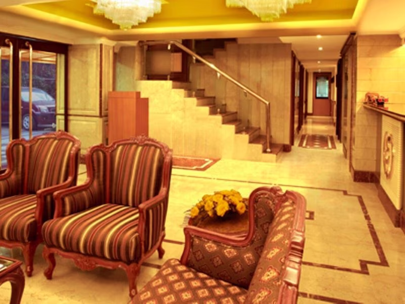 Regenta Place, The Emerald, Juhu, Mumbai