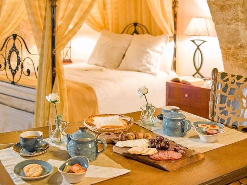 F2E5968E18B09565A5C4205CE57489AD