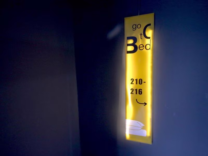 2B4EBB5ECC0537A7D8B8250C9EAA7947