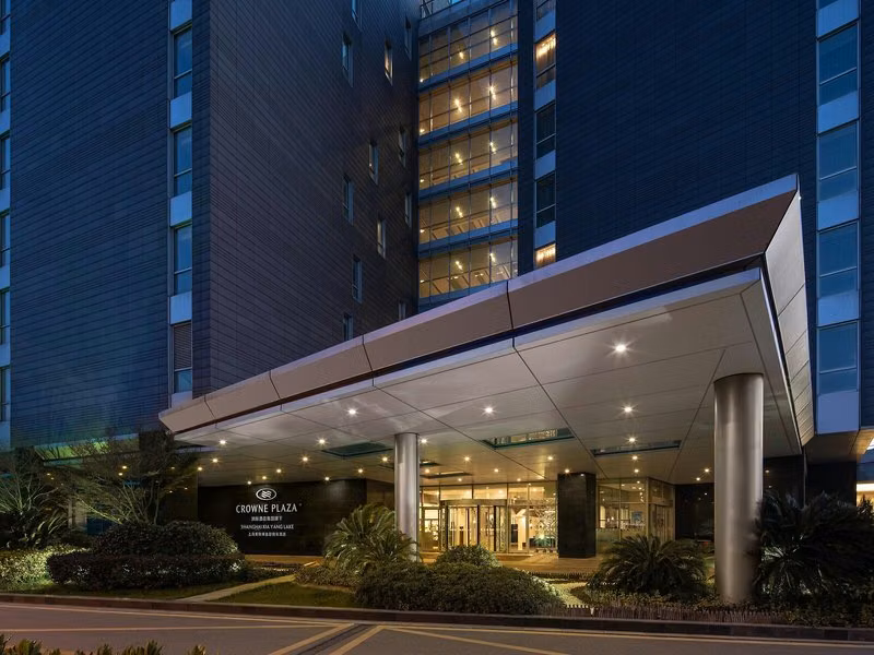 Crowne Plaza Shanghai Xiayang Lake